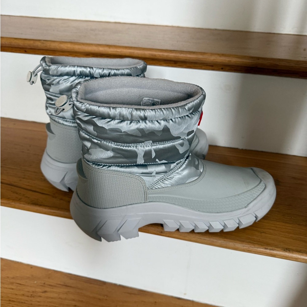 Hunter Metallic Silver Winter Boots